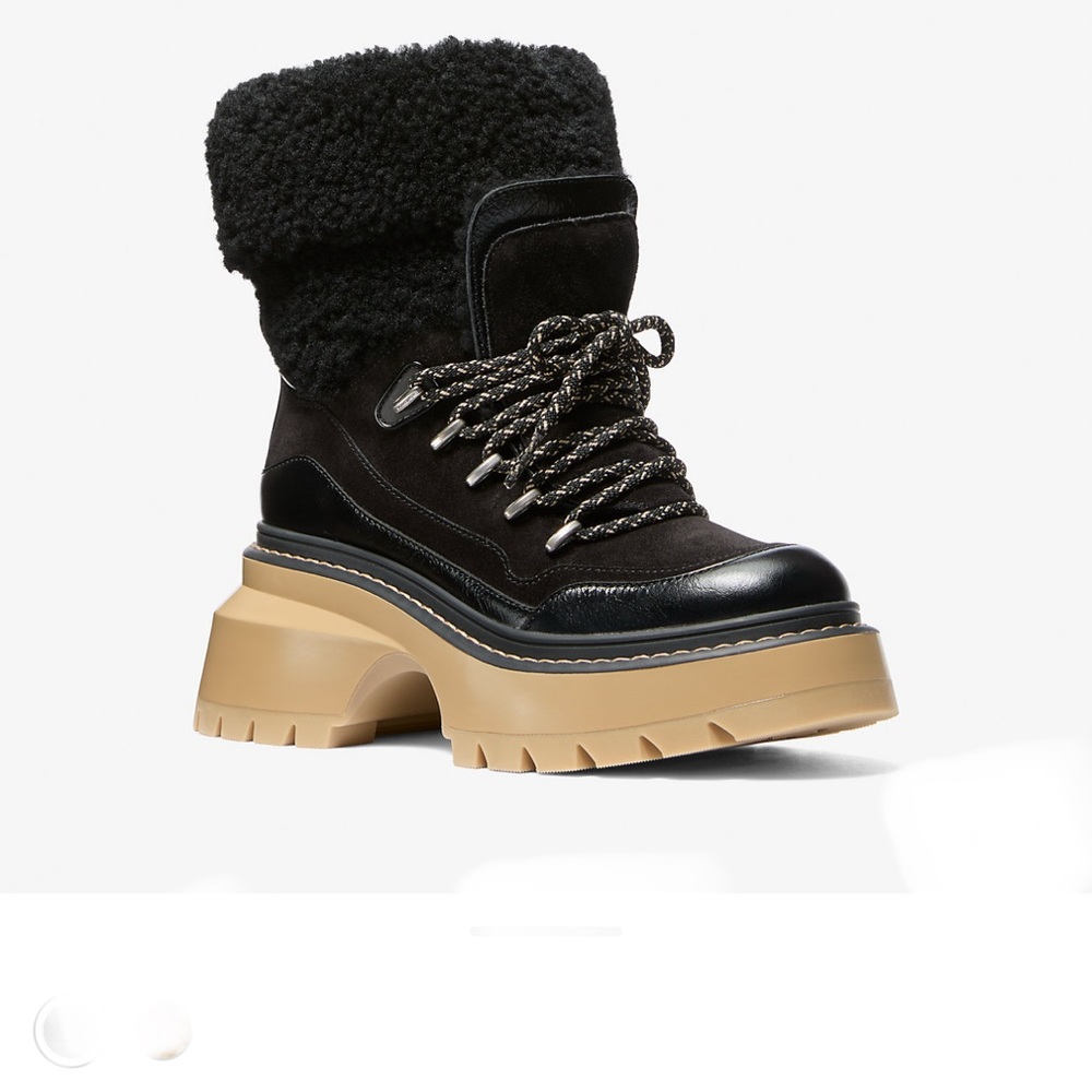 New! Michael Kors Black and Tan Winter Boots(#44)